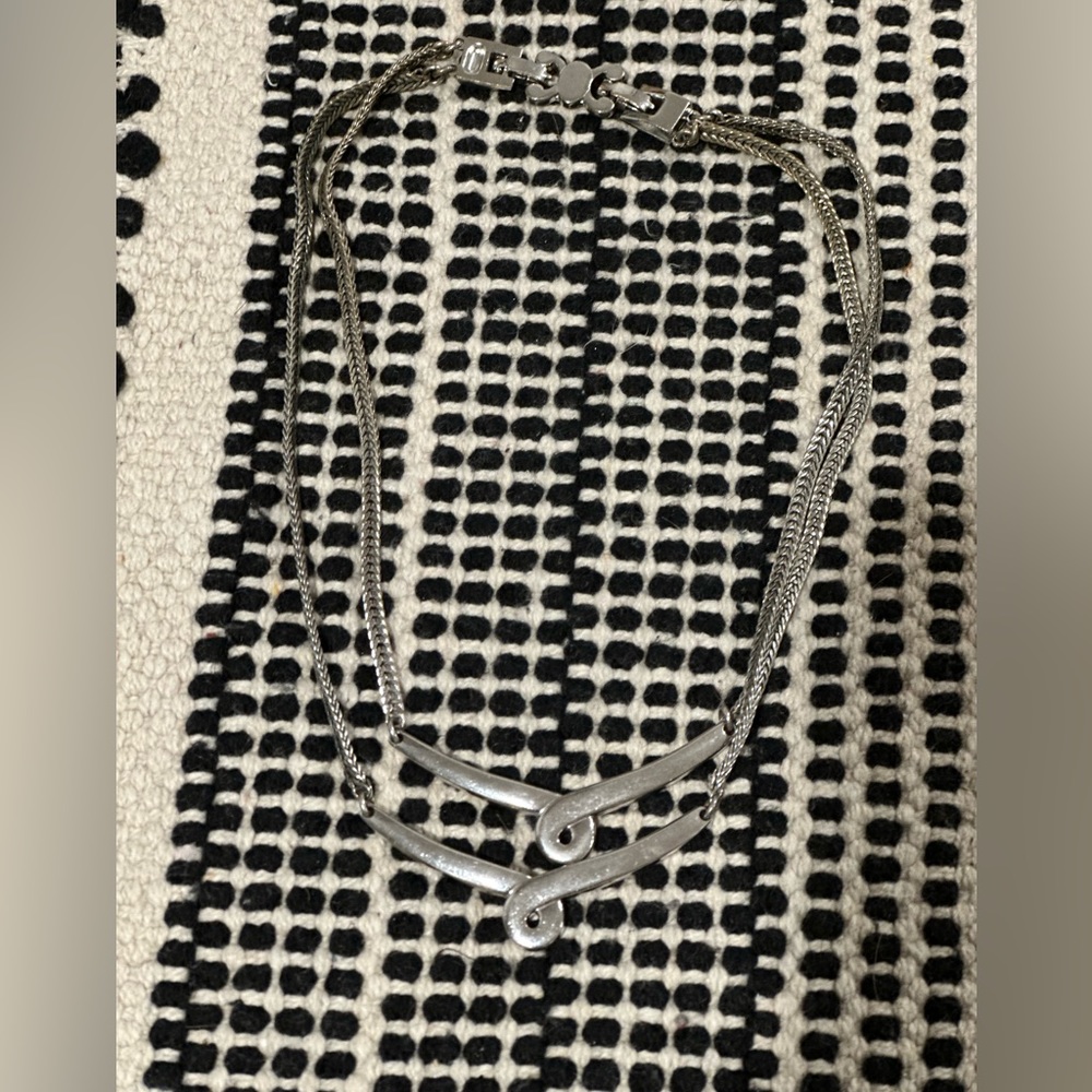 Monet Vintage Necklace Silver
